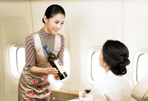 Asiana Airlines, one of the &apos;Top 10 most beautiful air hostess airlines&apos; by China.org.cn.