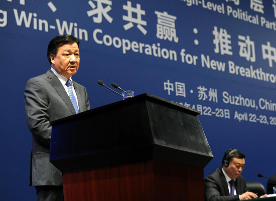 Liu Yunshan, a member of the Standing Committee of the Political Bureau of the Communist Party of China (CPC) Central Committee, delivers a keynote speech at the opening ceremony of the fourth China-Europe High-Level Political Parties Forum in Suzhou, east China&apos;s Jiangsu Province, April 22, 2013. [Photo: Xinhua]