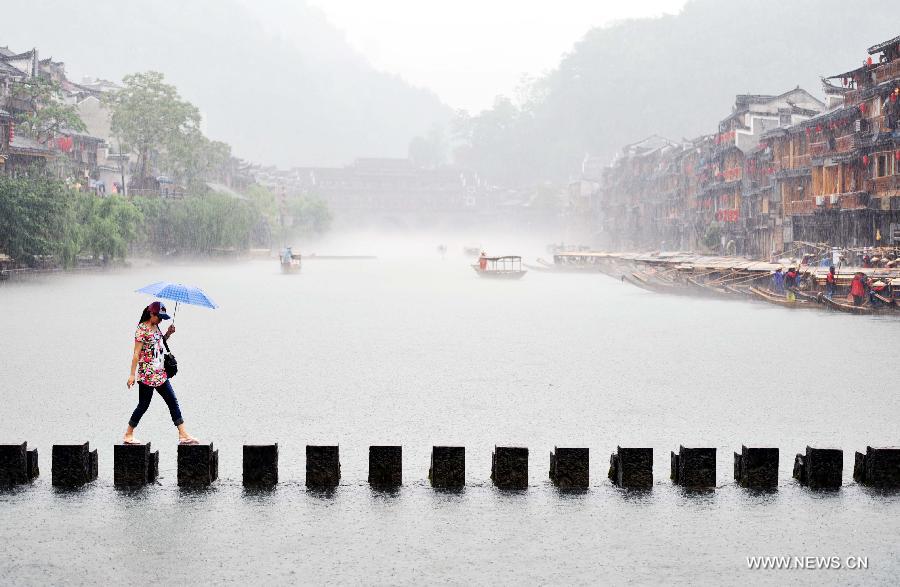 CHINA-HUNAN-FENGHUANG-SCENERY (CN) 