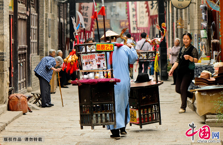 Zhoucun Old Town, under the administration of Zibo City of Shandong Province, holds the reputation as the 'birthplace of Shandong commerce.'