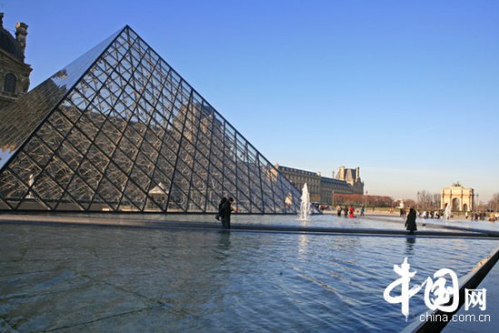 Musee du Louvre, one of the &apos;Top 25 museums in the world in 2013&apos; by China.org.cn