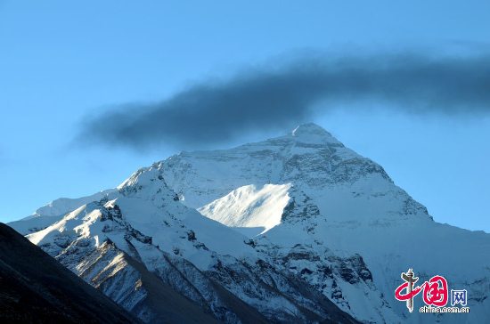 Himalayas, one of the 'Top 8 holy mountains in Tibet' by China.org.cn
