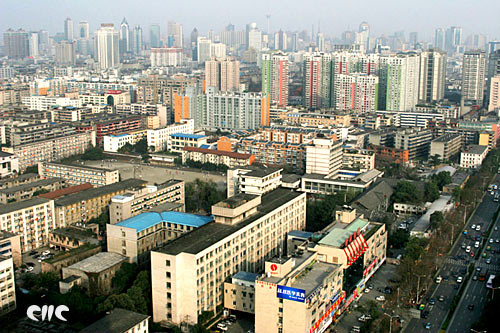 Chengdu, one of the &apos;Top 10 developed tourism cities in China in 2014&apos; by China.org.cn