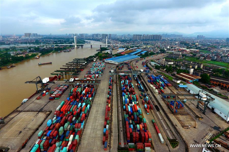 Photo taken on July 7, 2017 shows the Guigang port in south China&apos;s Guangxi Zhuang Autonomous Region. The throughput of Guigang Port in the first half of this year reached 29.8 million tons, up 12.4 percent year on year. [Photo/Xinhua]