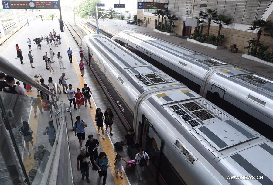 CHINA-BEIJING-FUXING BULLET TRAINS-OPERATION (CN)