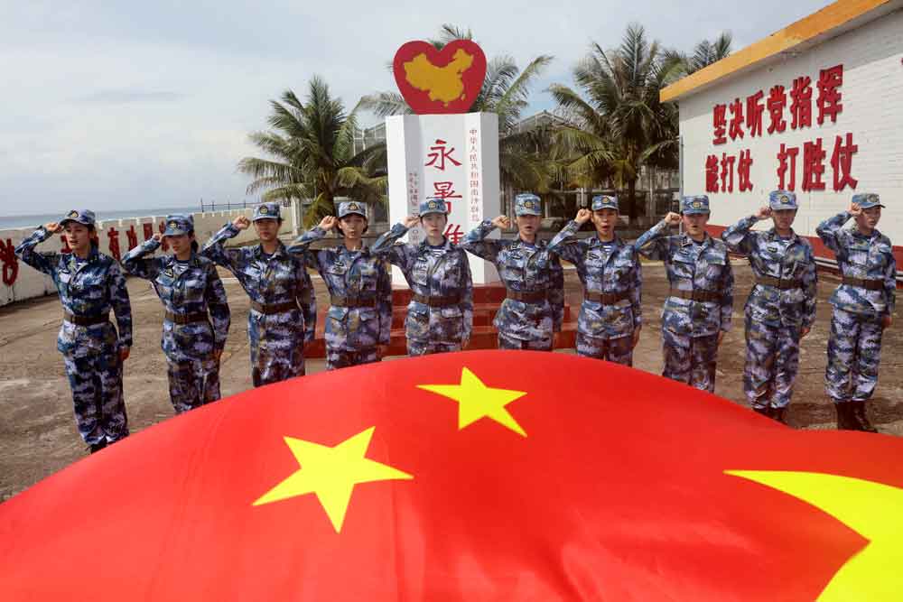 The first group of female members sent by the People’s Liberation Army (PLA) to join the garrison guarding the Nansha Islands in the South China Sea is seen in this picture taken on December 11, 2017. [Photo/chinadaily.com.cn]