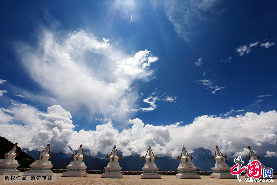 Meili Snow Mountain is a mountain range in the Chinese province of Yunnan. Meili Snow Mountain has long been famous for its main peak, Kang Karpo Peak, the highest peak in Yunnan, with an elevation of 6,740 meters (22,112 feet) above sea level. The peak, meaning White Snow Mountain in Tibetan language, is extolled as the &apos;most beautiful mountain in the world.&apos; [Photo/China.org.cn]  