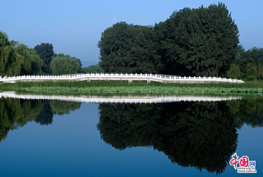 Yuanmingyuan, which extolled as the &apos;Garden of Gardens&apos;, was used to be an imperial summer palace for imperial family. 