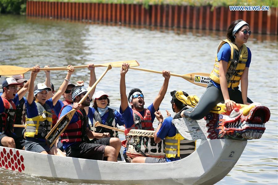 Dragon Boat Race held in Chicago to spread Chinese culture