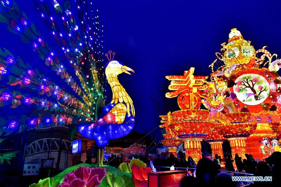 Lantern Festival fills people with hope, love and peace