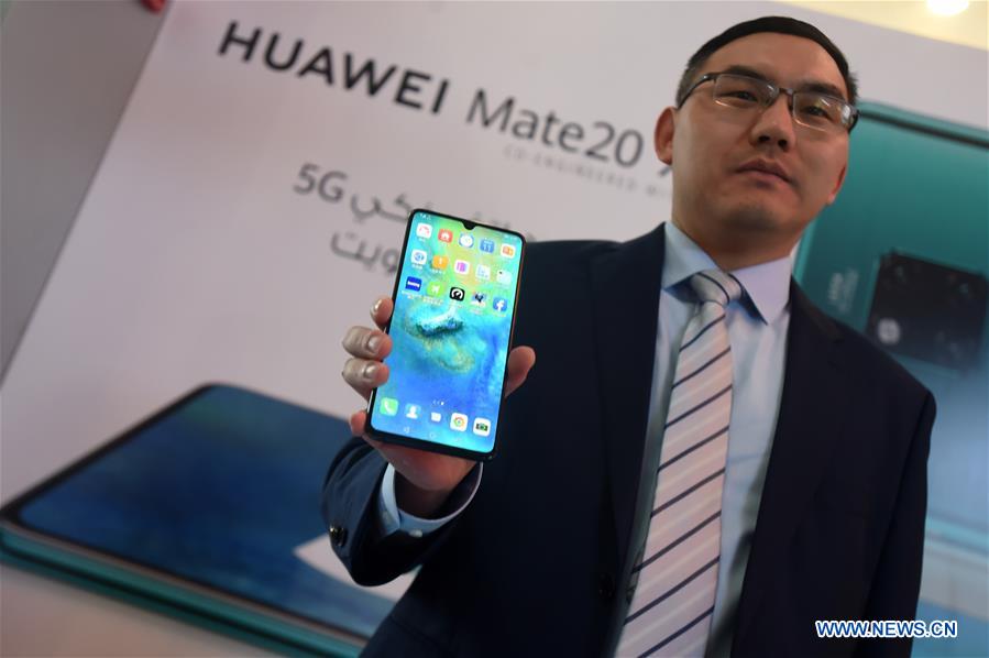 China's Huawei unveils 1st 5G smartphone in Kuwait