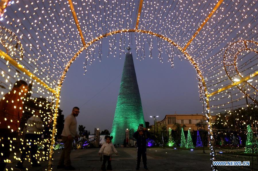 Biggest Plastic Bottles Christmas Tree In Lebanon China Org Cn