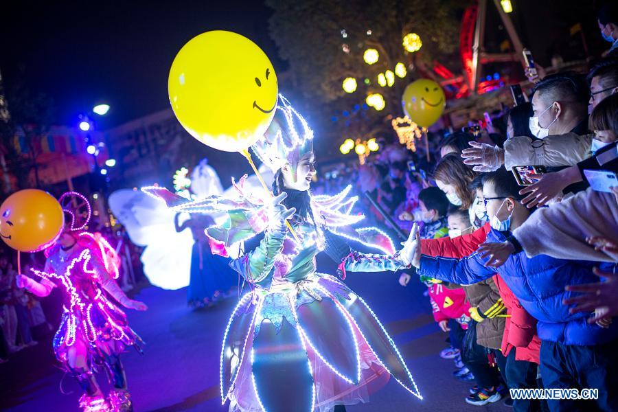 people-greet-new-year-at-happy-valley-in-wuhan-china-cn