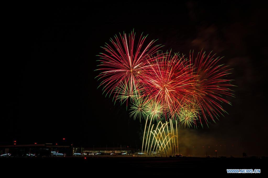 Firework show held to mark completion of terminal area of Chengdu Tianfu International Airport