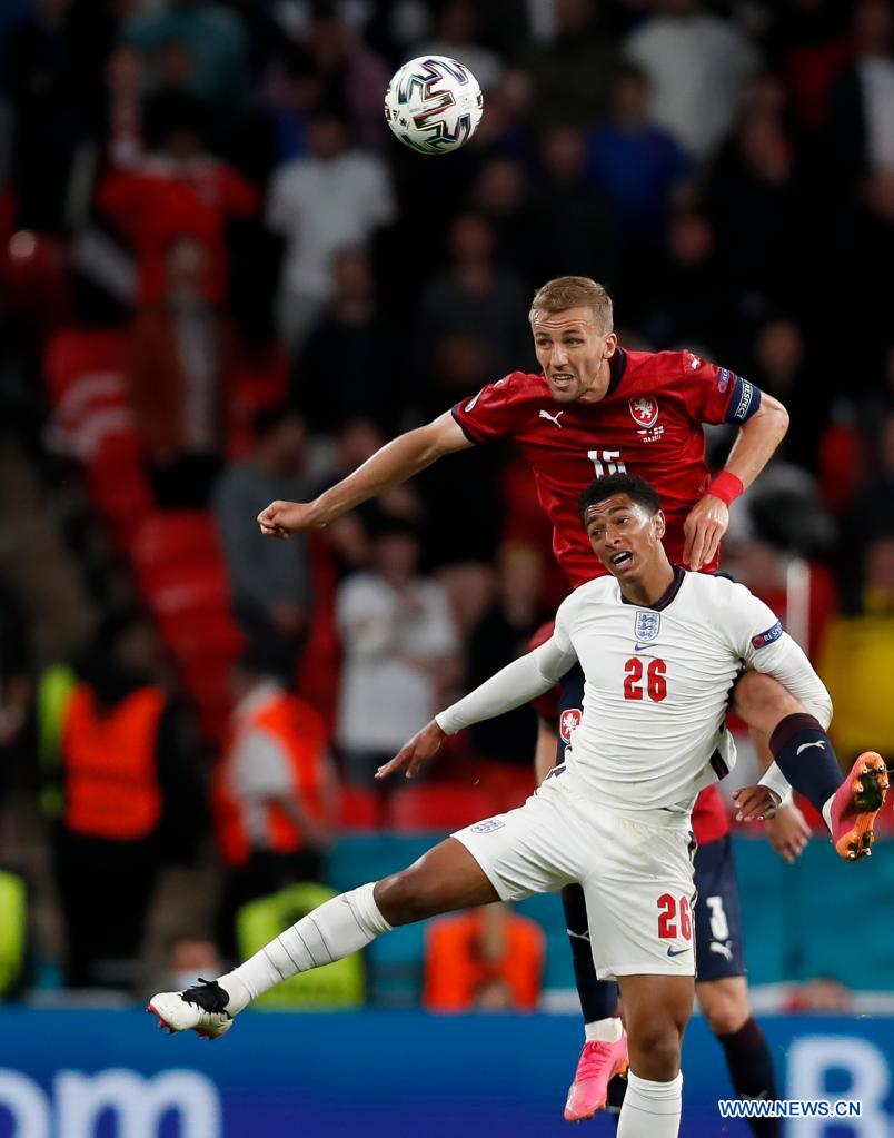 England Beat Czech To Top Group China cn