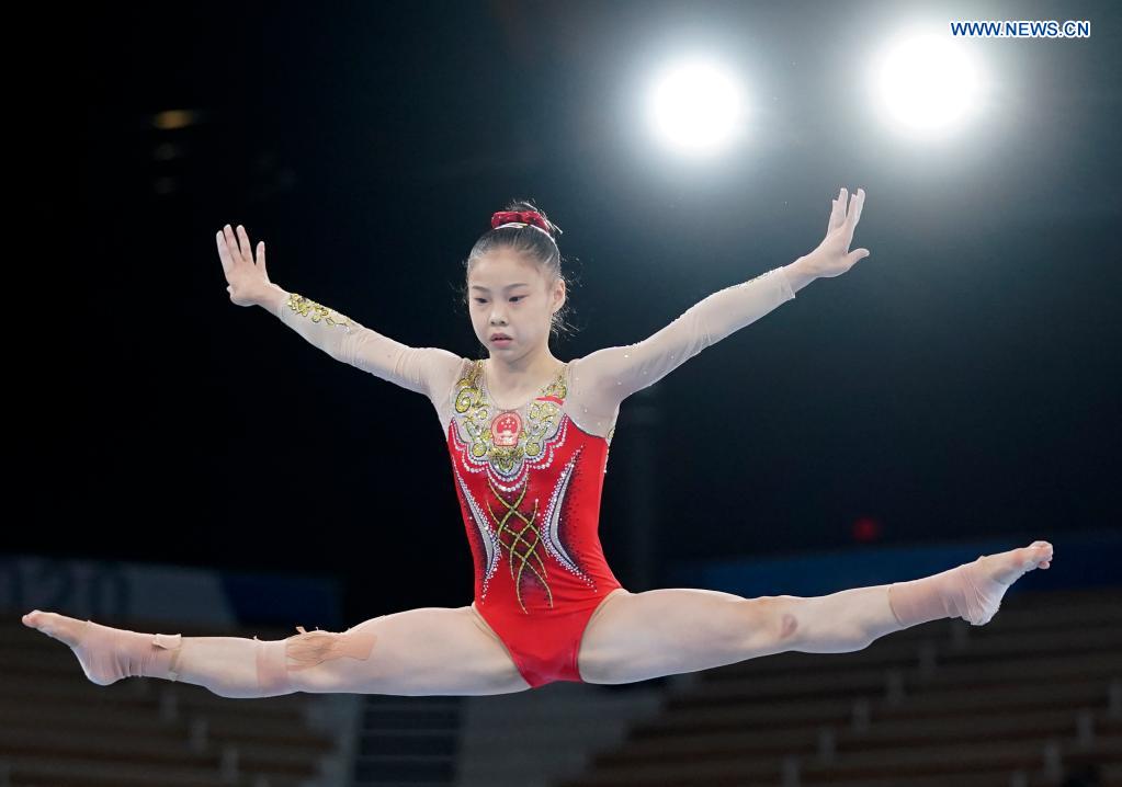 Chinese Gymnasts Finish 1 2 In Womens Balance Beam At Tokyo Olympics Cn 