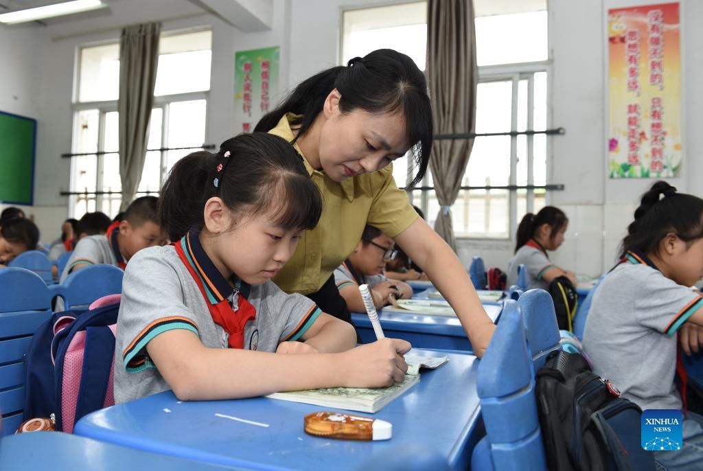 students-participate-in-after-school-activities-in-hefei-east-china