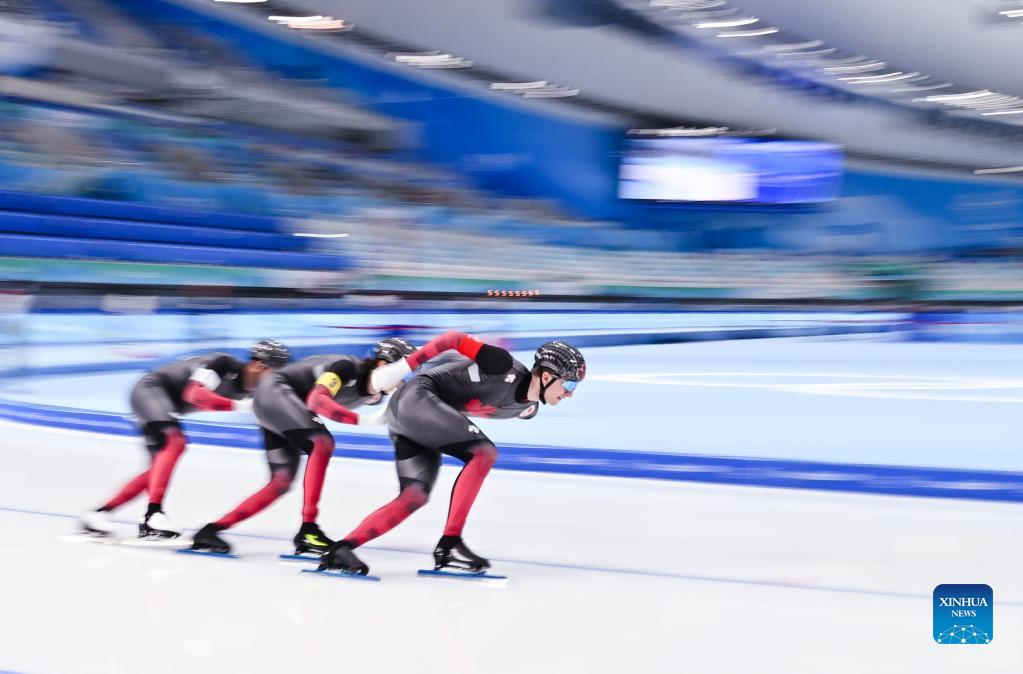 Winter Olympic athletes take training session