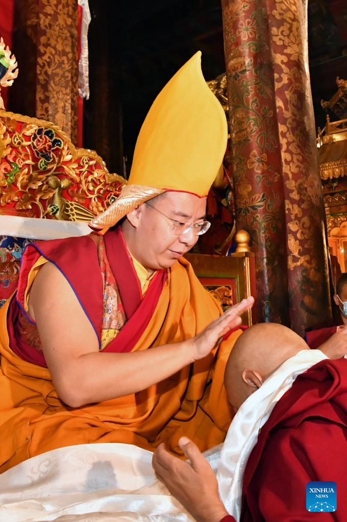 Panchen Rinpoche Attends Religious Activities In Tibet China Org Cn