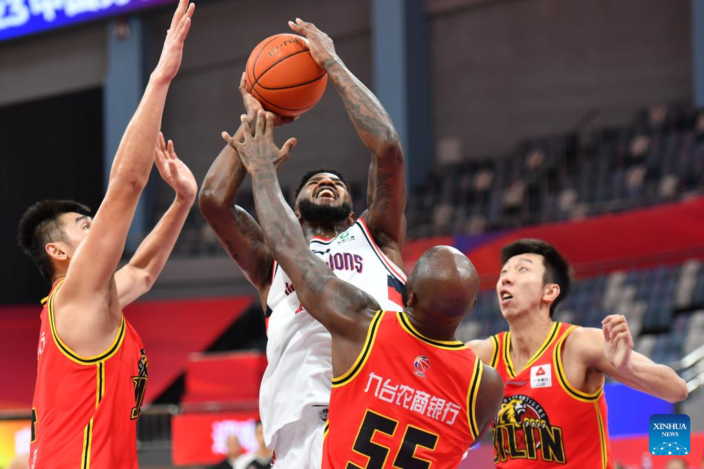 CBA league: Shenzhen Aviators vs. Jiangsu Dragons - Xinhua