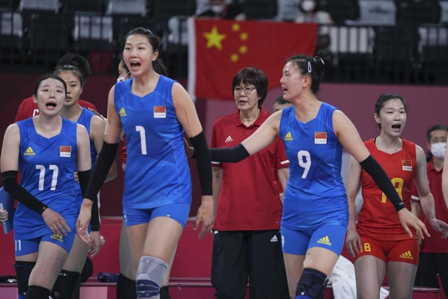 Adidas vietnam discount vs china voley