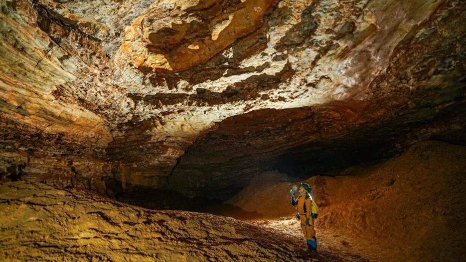 Expedition Team Explores Shuanghe Cave In Guizhou- China.org.cn