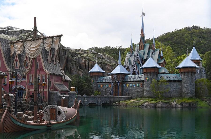 Hong Kong Disneyland to launch world's first 'Frozen'