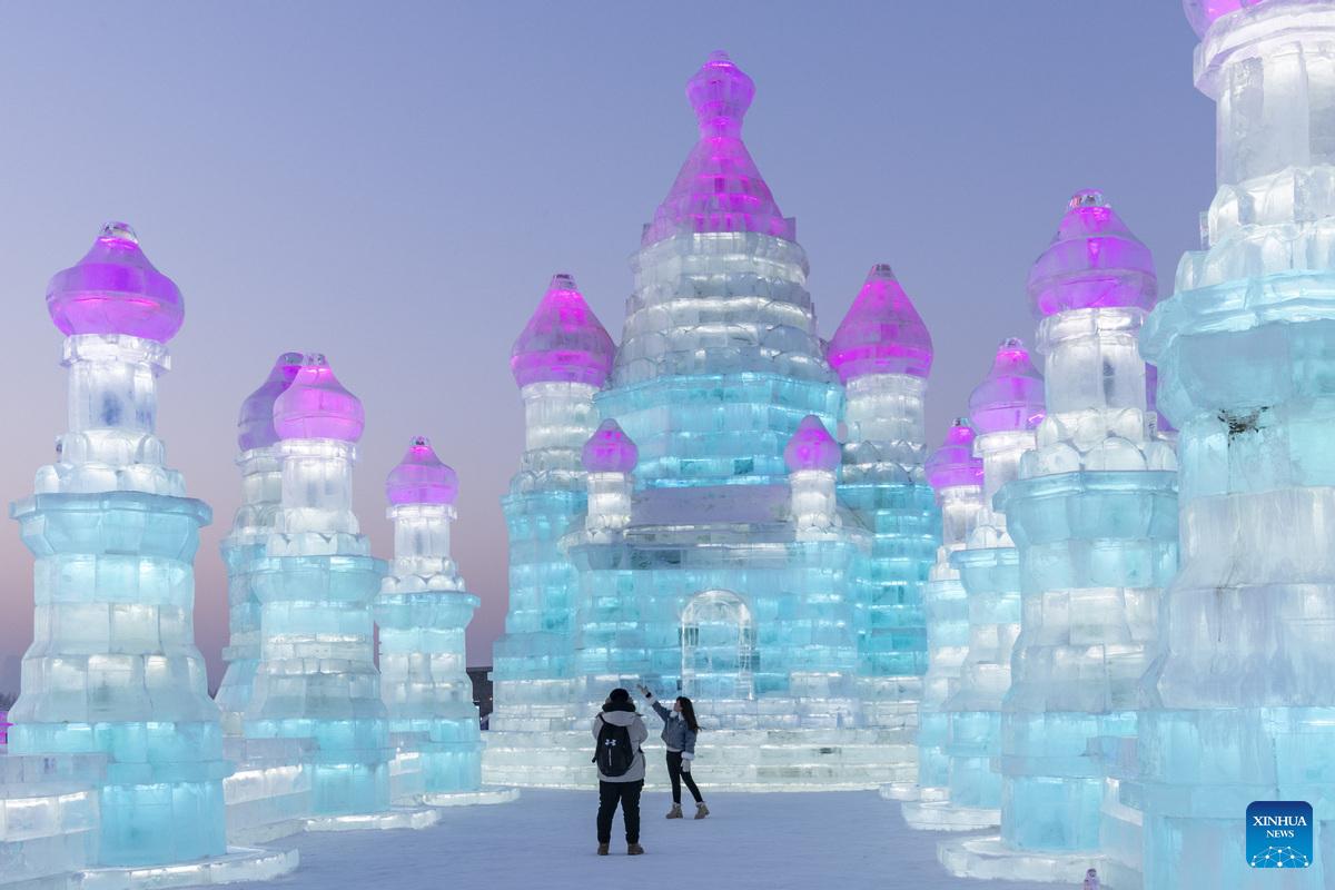 Ice blocks prepared for Harbin snow world