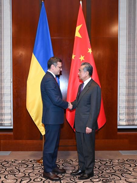 China To Continue Constructive Role In Restoring Peace In Ukraine: FM ...