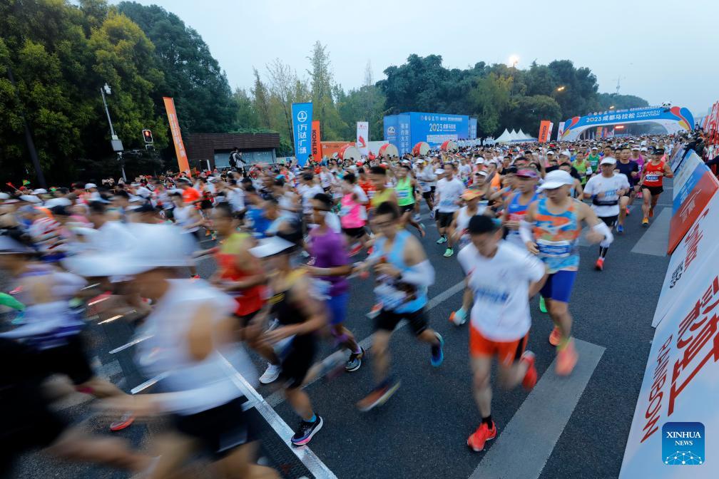 Over 2.5 million Chinese run marathons, half