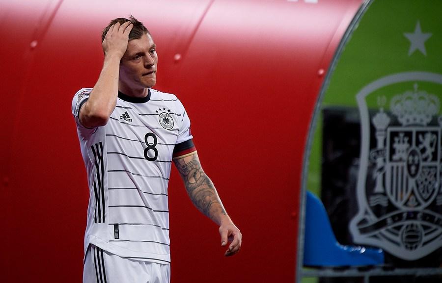 'He pees ice cubes!' Ice cool Kroos key to Germany's hopes