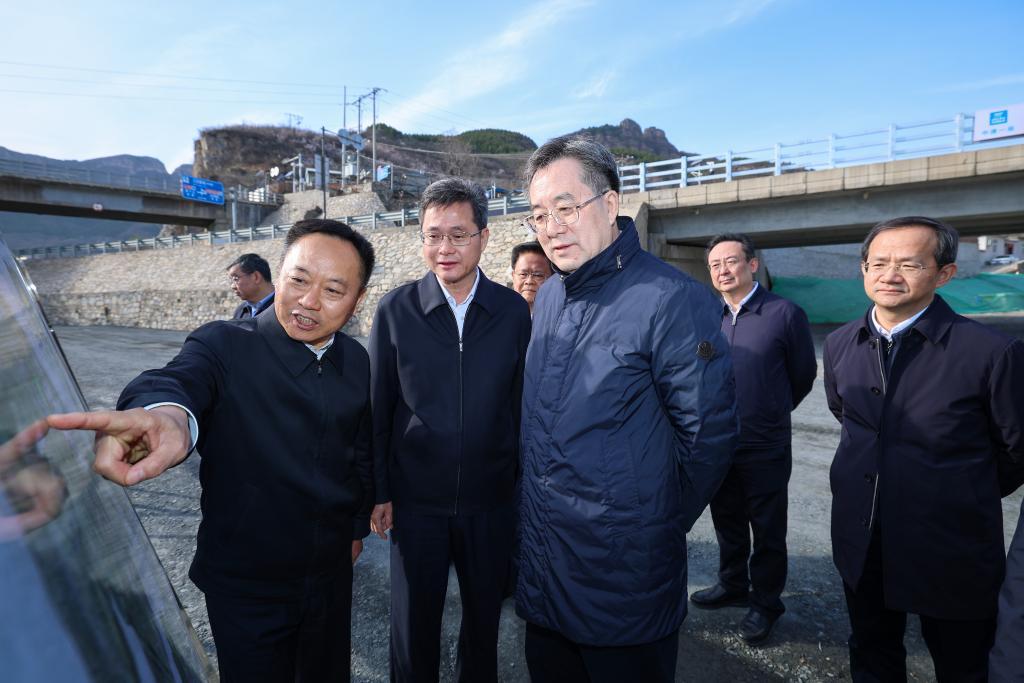 Chinese vice premier stresses implementation of projects funded by gov't bonds