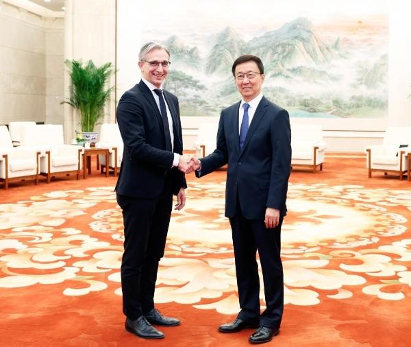 Chinese VP meets Royal Philips CEO