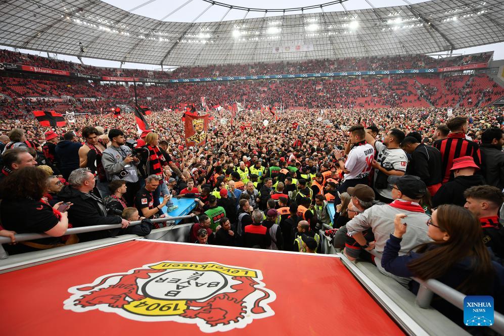 Bayer Leverkusen win first