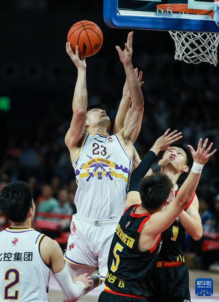 Shenzhen, Zhejiang into last eight of CBA playoffs