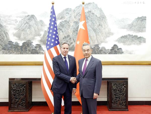 Chinese FM holds talks with US secretary of state