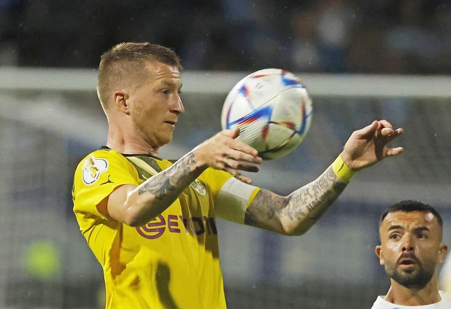 Dortmund's Reus hopes to sign off in style