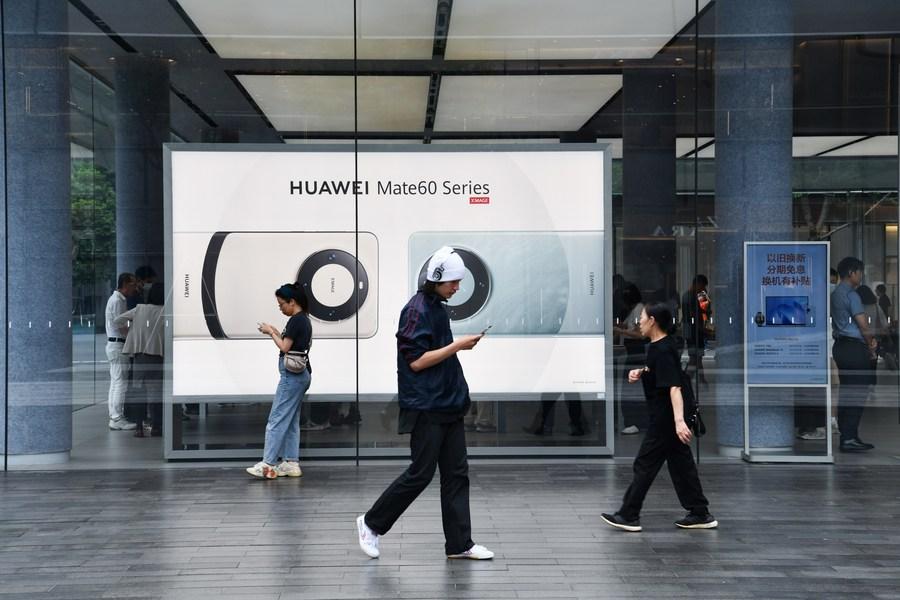 Huawei's operating system gaining clout
