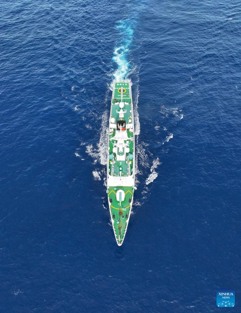 China Coast Guard Vessels Patrol In Waters Adjacent To Huangyan Dao ...