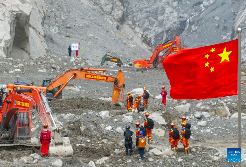 喜马拉雅冰川崩塌第6天：中国边境搜救进入攻坚期 43人遇难519人失联