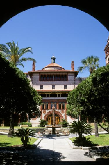 Las 15 universidades más bonitas del mundo_Spanish.china.org.cn_中国最权威的 ...