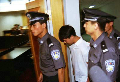 Top 10 entertainment scandals in 2011 - China.org.cn