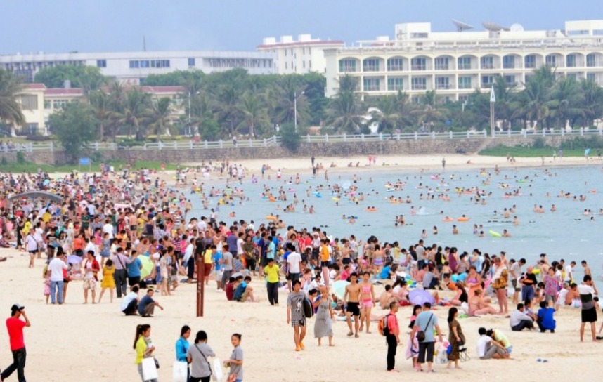 Millions of Chinese rush into tourist sites- China.org.cn