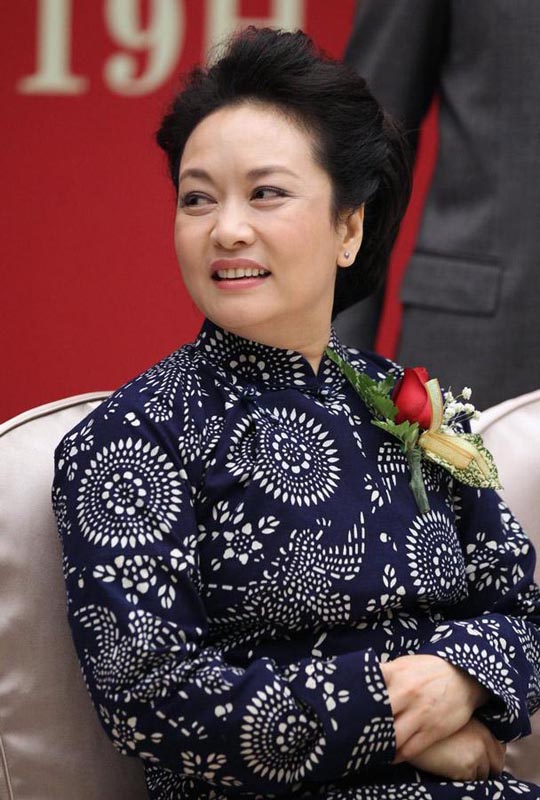 China's First Lady, Peng Liyuan- China.org.cn