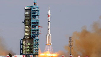 Shenzhou 10 manned spacecraft blasts off- China.org.cn