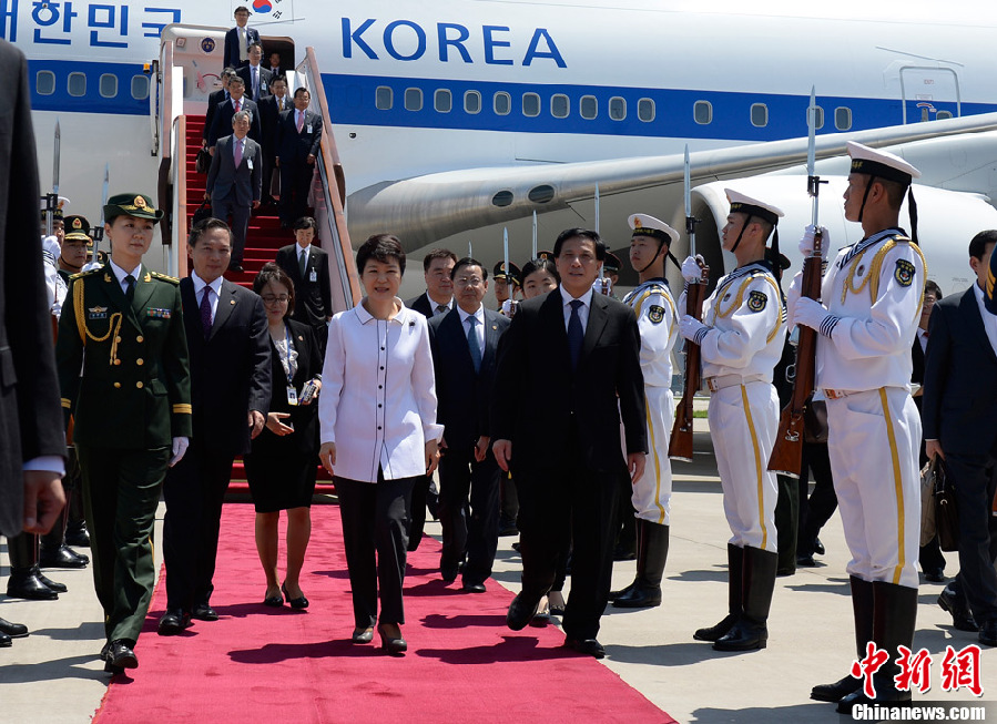 S. Korean president flies to China for 4-day visit- China.org.cn