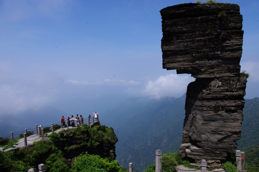 Fanjing Mountain - Buddhist sacred land - China.org.cn