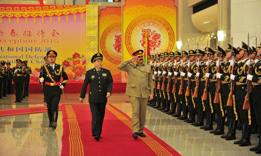 Senior PLA officers meet with Pakistan's Chief of Army Staff - China.org.cn