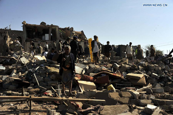 Saudi-led air forces bomb Yemen's Sanaa, Taiz - China.org.cn