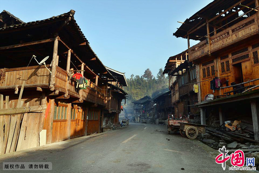 Unique view of Dong village of Huanggang, Guizhou Province - China.org.cn